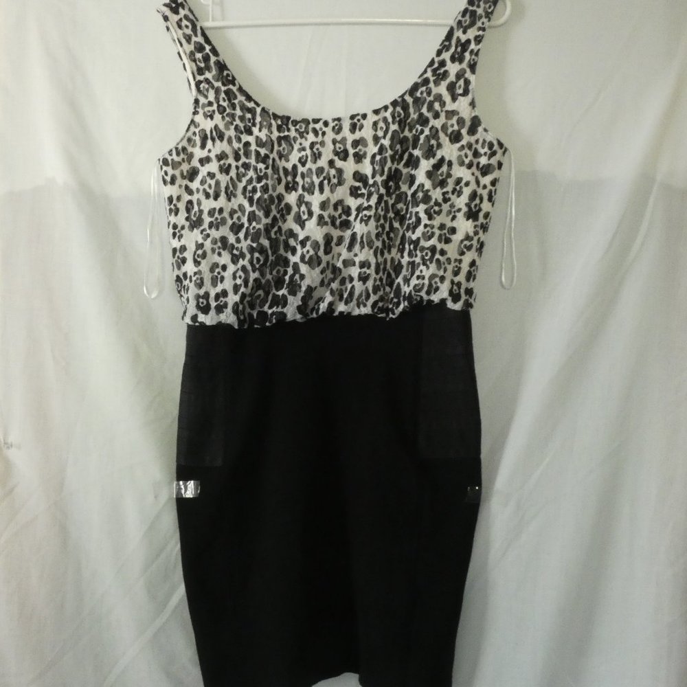 NEW w/o tag, Gianni Bini Nite-Out Dress